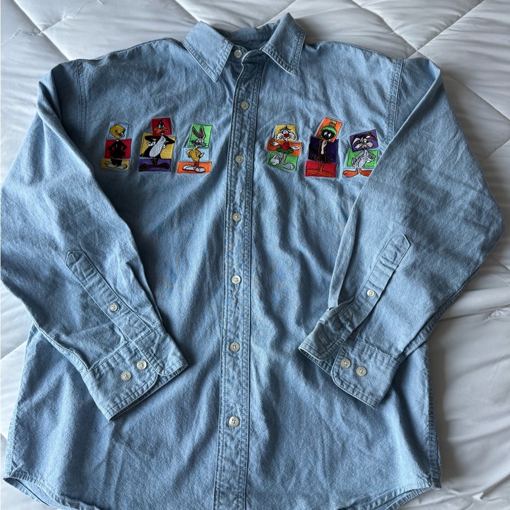 Vintage 90s Looney Tunes Chambray Button Up Shirt Size XS Embroidery Bugs Bunny